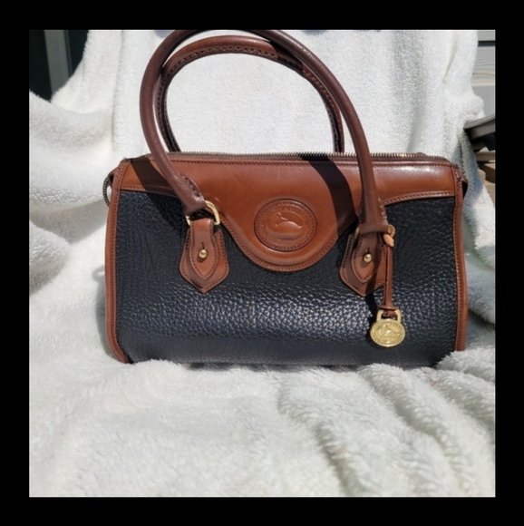 Vintage 90's Black Dooney Bourke Hand Bag Purse - Picture 9 of 10